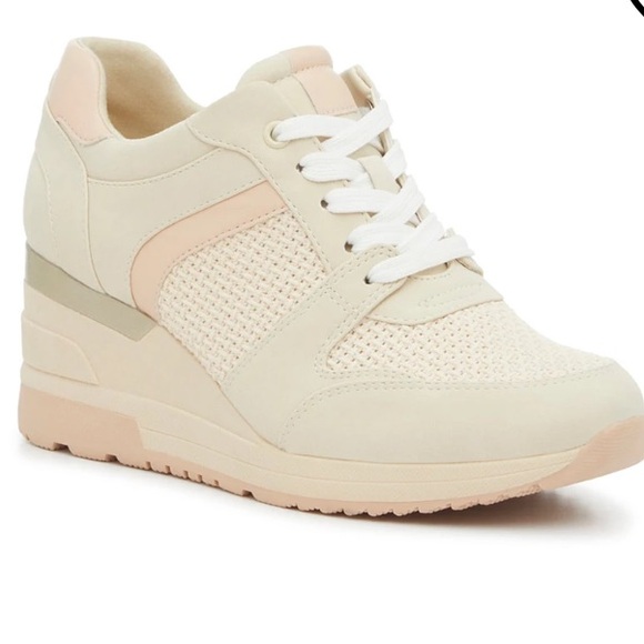 Mix No. 6 Saharra Wedge Sneaker Size 7.5 - Picture 1 of 9